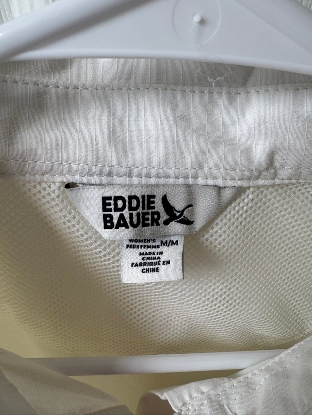 NWT Women's Eddie Bauer Sunbriar Shirt Short Sleeve Button Down with Pockets (M) - Picture 2 of 5
